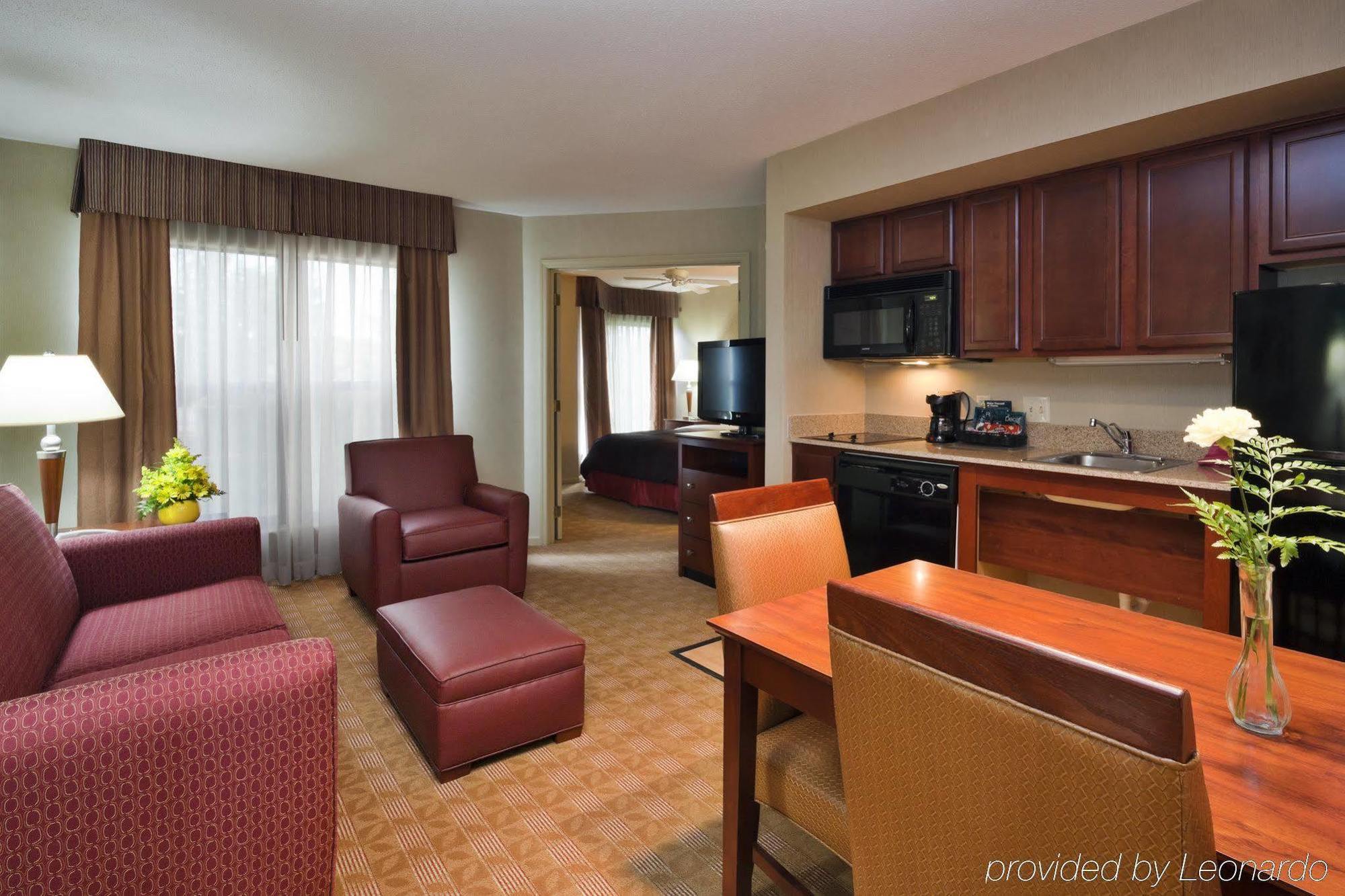 Homewood Suites Dayton-Fairborn Room photo